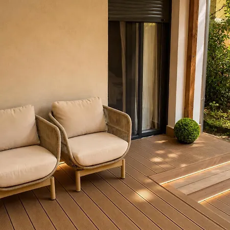 Casa With Patio